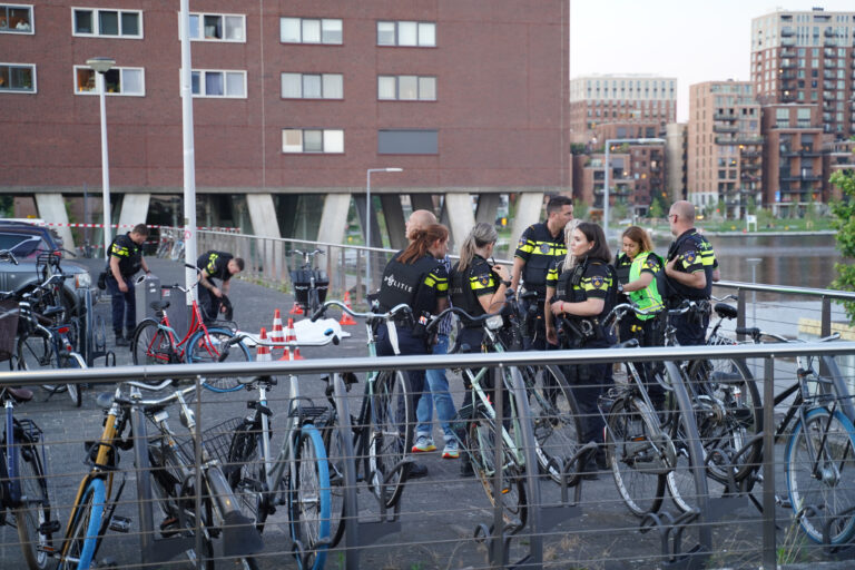 Bij dodelijke schietpartij Coolhaven Rotterdam is over en weer geschoten