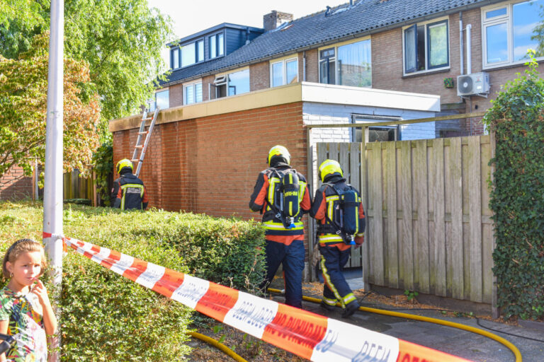 Brandweer voorkomt grotere brand in schuur Wilhelminastraat Ouderkerk aan den IJssel