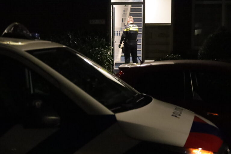 Twee vrouwen gegijzeld en overvallen in woning Overijsselsestraat Rotterdam