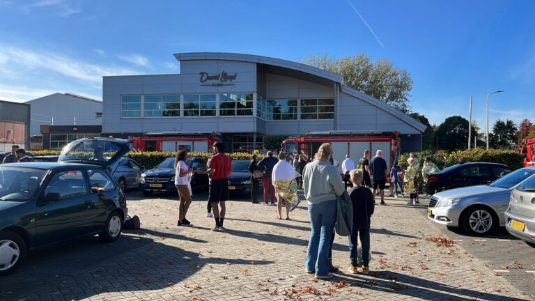 Sportschool David Lloyd ontruimd na brandmelding P.C Boutenssingel Capelle aan den IJssel