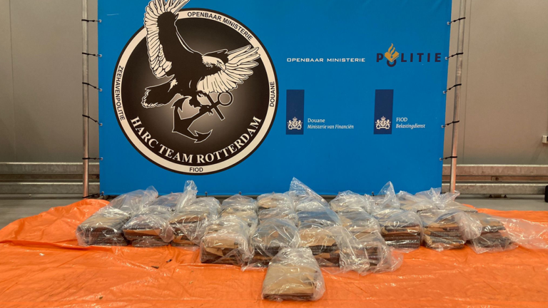 Douane onderschept container met 207 cocaïne in Rotterdamse Haven