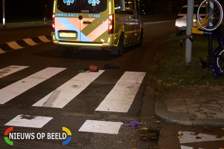 Fietser zwaargewond na aanrijding op Droogdokweg in Rotterdam
