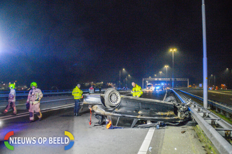 Bestuurder spoorloos na horrorcrash op A20 bij Maasland