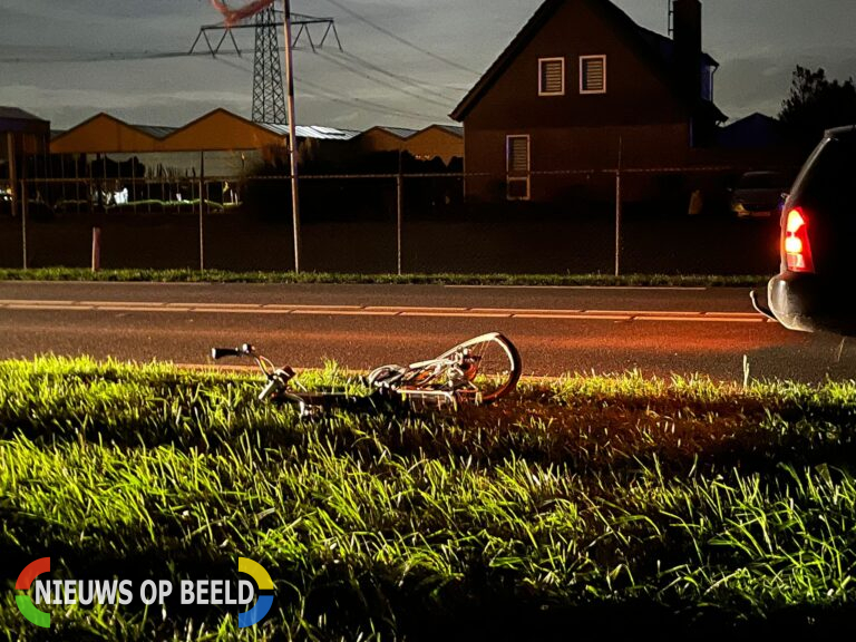 Fietser zwaargewond na aanrijding Langeweg Oud-Beijerland