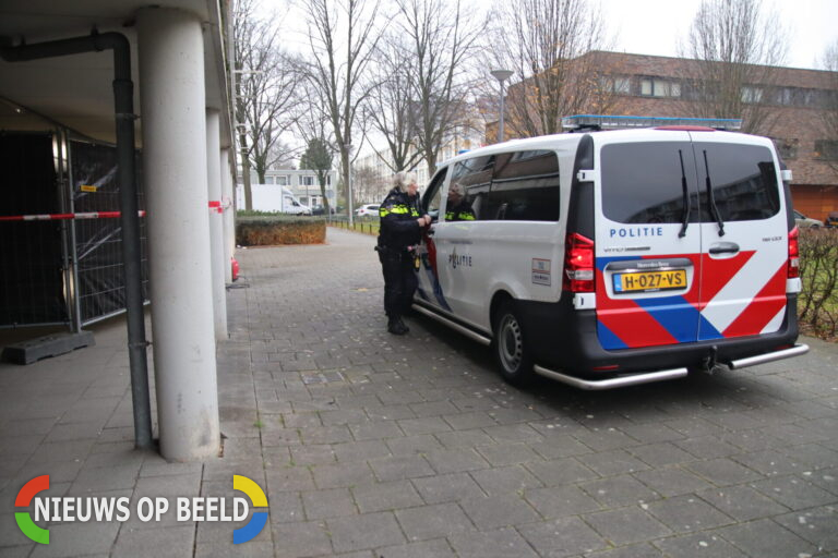 Politie onderzoek na vondst van stoffelijk overschot Dirkslandstraat Rotterdam