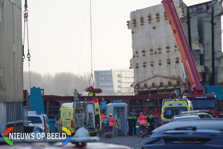 Dode en zwaargewonde na bedrijfsongeval op scheepswerf IJsseldijk Capelle aan den Ijssel