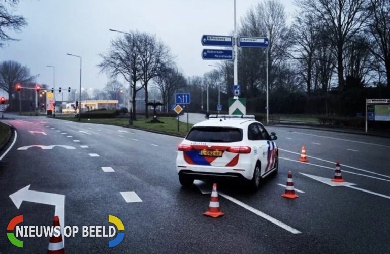 Twee bestuurders aangehouden voor rijden onder invloed Hoofdweg Capelle aan den IJssel