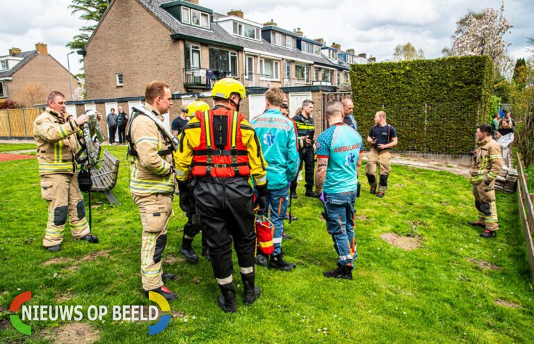 Kinderfiets in het water laat hulpdiensten doen uitrukken Dalenoord Rotterdam