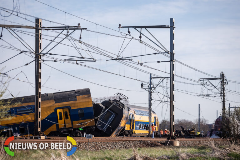 Nog twee slachtoffers treinongeluk Voorschoten op Intensive Care