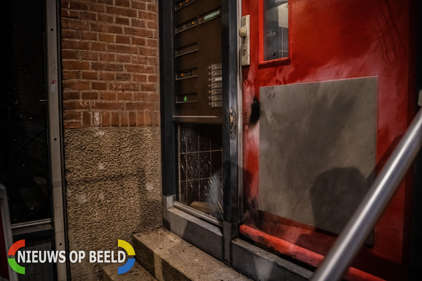 Piersonstraat Riots Drie mannen opgepakt voor explosies Allard Piersonstraat en ...
