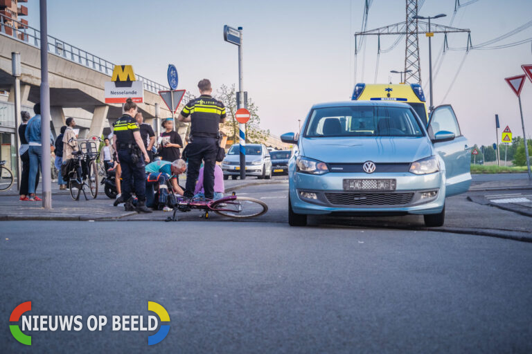 Meisje op fiets aangereden Laan van Dada Rotterdam