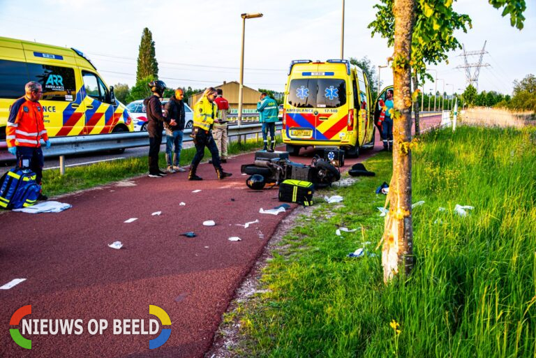 Jonge maaltijdbezorger zwaargewond na eenzijdig ongeval Rhoonse Baan Rhoon