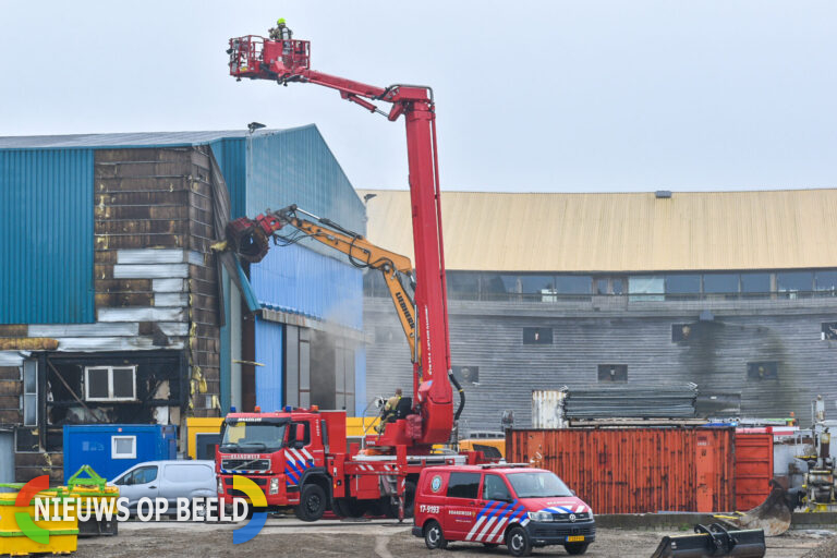 Brand in loods snel onder controle  Industrieweg Krimpen aan den IJssel
