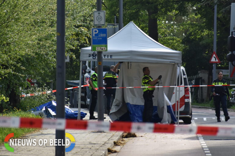 Overleden persoon aangetroffen in sloot Kleiweg Rotterdam