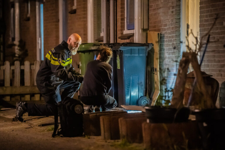 Persoon gewond nadat explosief door brievenbus wordt gegooid Cortenbachsingel Rotterdam