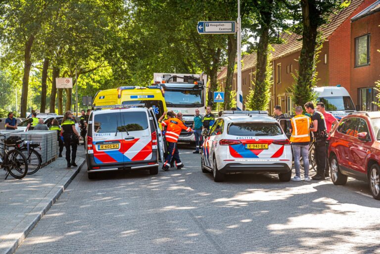 Vrouw zwaargewond na aanrijding met vrachtwagen Kinheim Hoogvliet