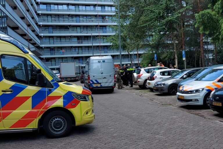 Woningen Eliotplaats Rotterdam ontruimd na vondst van geknutseld explosief door deurwaarder