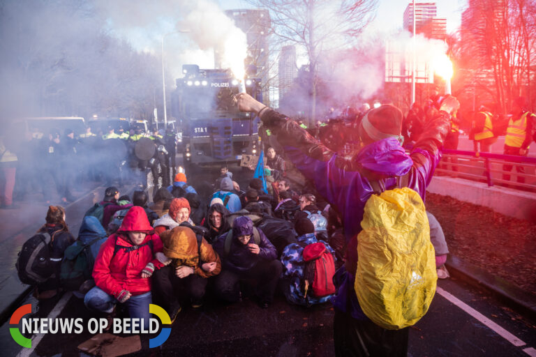 Taakstraffen voor klimaatactivisten voor oproepen tot blokkade A12