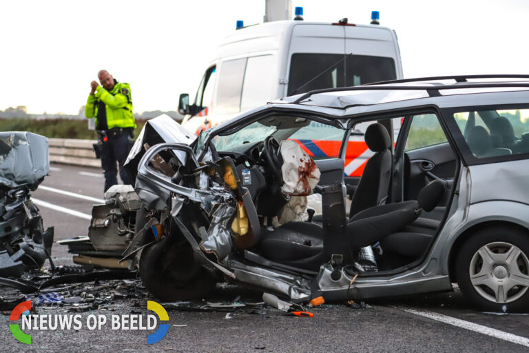 Hulpdiensten massaal uitgerukt voor groot ongeluk Doenkade N209 Rotterdam