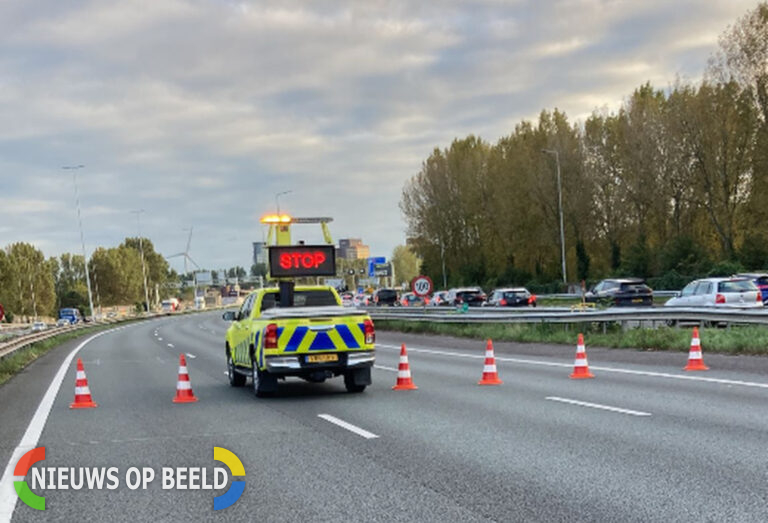 Hoofdrijbaan A16 tussen Terbregseplein en Van Brienenoordbrug dicht door ongeluk met motor