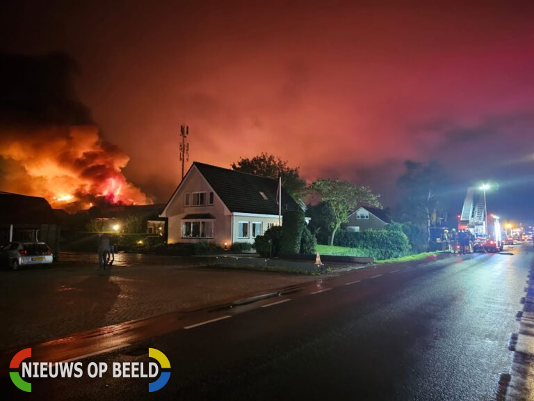 Grote brand aan Bredeweg in Moerkapelle