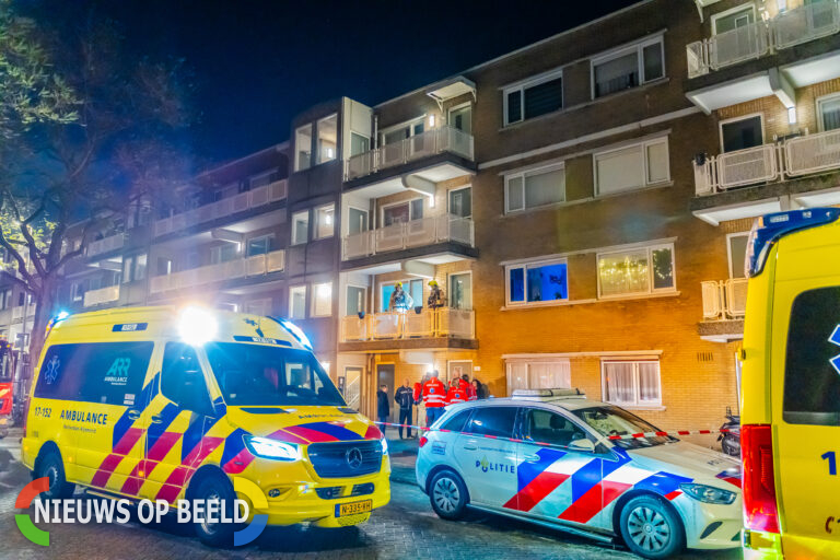 Meerdere bewoners onwel na stank in woning Sjanghailaan Rotterdam