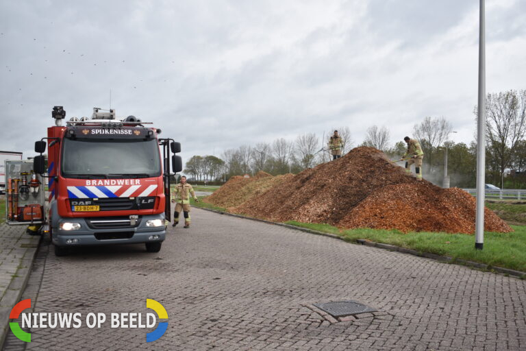 Broei in stapel houtsnippers Malledijk Spijkenisse