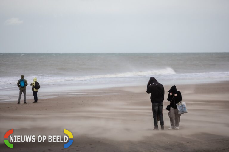 Code geel voor Noord- en Zuid-Holland vanwege windstoten