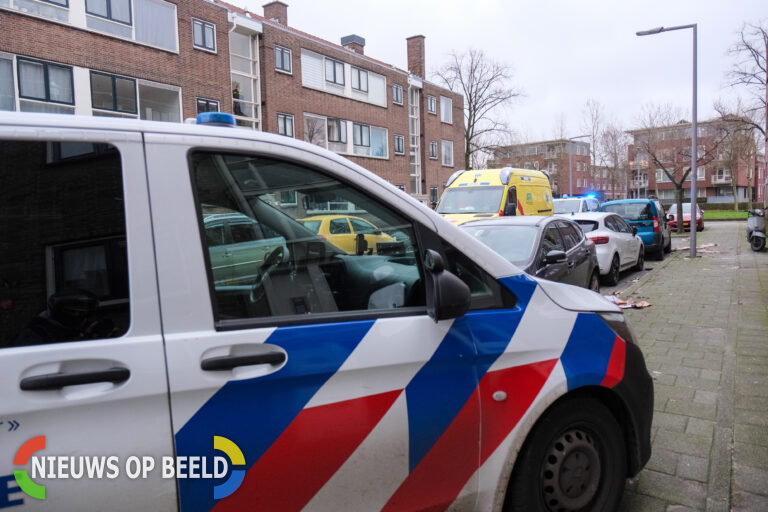 Politie onderzoekt incident met gewonde in woning Ereprijsstraat Rotterdam