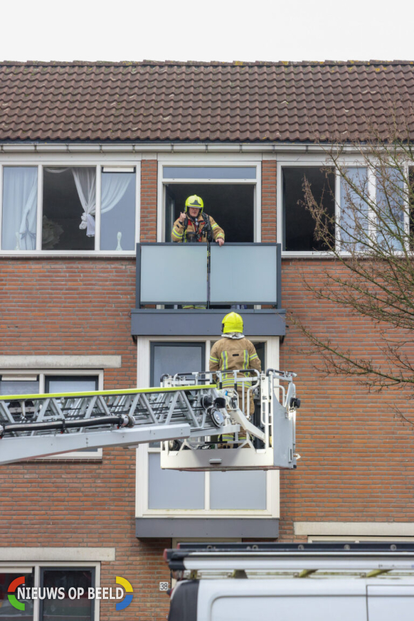 Wasmachine in brand zorgt voor veel rook Neercanneplaats Rotterdam