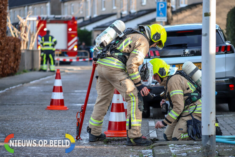 Twee woonblokken en 22 bewoners geëvacueerd na groot gaslek in hoofdleiding Dille Hoogvliet-Rotterdam