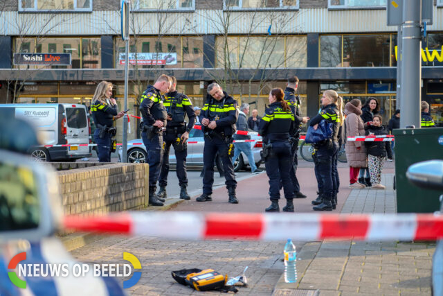 Zwaargewonde na steekpartij Zuidplein Rotterdam