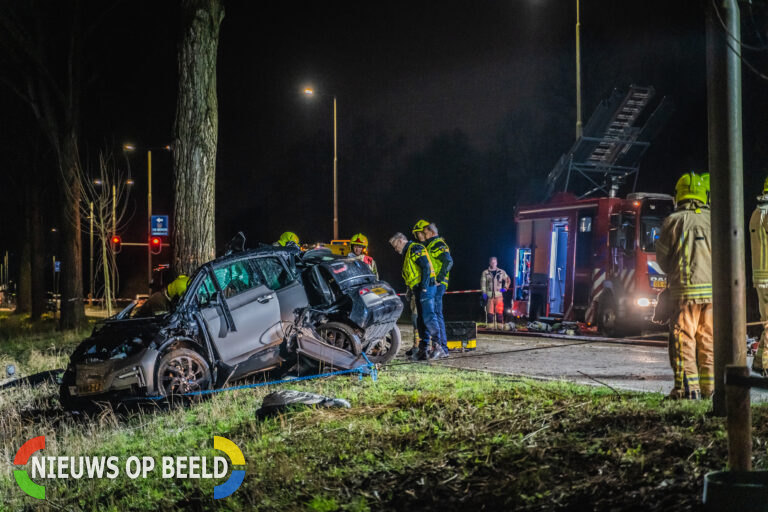 Automobilist (23) overleden bij ongeval op Abram van Rijckevorselweg in Capelle aan den IJssel (video)