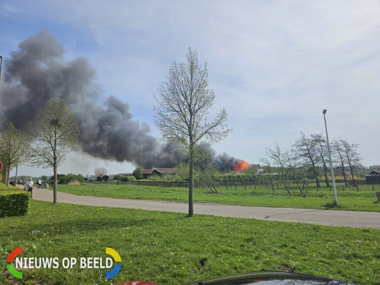 Grote brand legt restaurant kinderboerderij volledig in de as 3e Barendrechtseweg Barendrecht