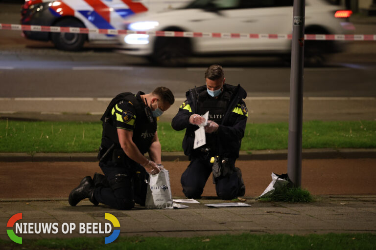 Auto beschoten vanuit andere auto Slinge Rotterdam