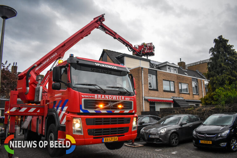 Woning vol rook door schoorsteenbrand Dilledonk-Zuid Spijkenisse