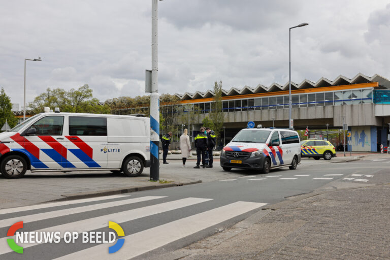 Man neergestoken na verlaten bus aan Slinge in Rotterdam