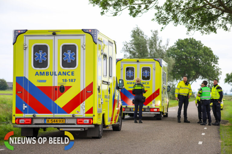 Overleden persoon in te water geraakte auto aangetroffen Kweldamweg Bleskensgraaf