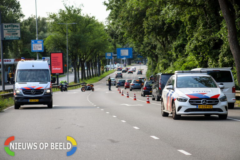 Motorrijder zwaargewond na aanrijding Vaanweg Rotterdam