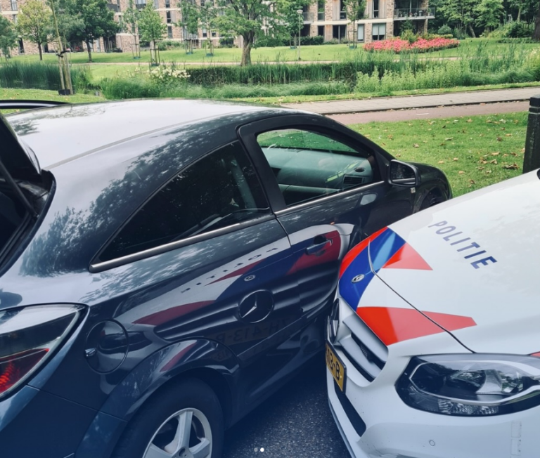 Bankpasfraudeur op heterdaad aangehouden door politie in Barendrecht