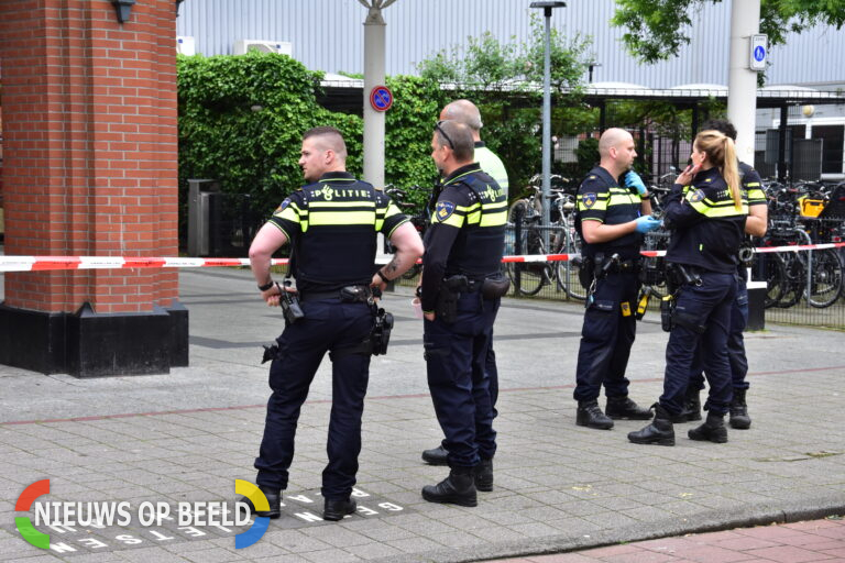 Update – Man zwaargewond na steekpartij in winkelcentrum Liesveld Vlaardingen, verdachte aangehouden