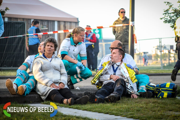 Grootschalige multidisciplinaire oefening hulpdiensten nabij Strand Nesselande Rotterdam