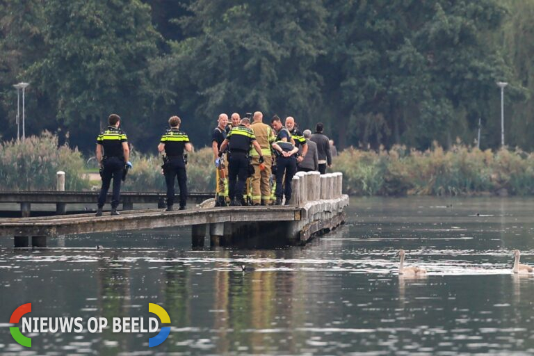 Vissen voor professionals levert bijzondere vangst op Kralingse Plas Rotterdam