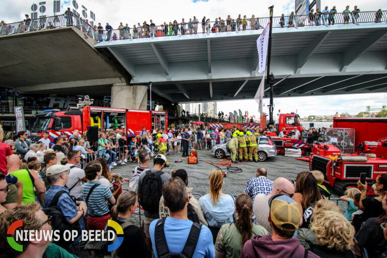 Spectaculaire demonstraties op zaterdag tijdens Wereldhavendagen trekken duizenden bezoekers