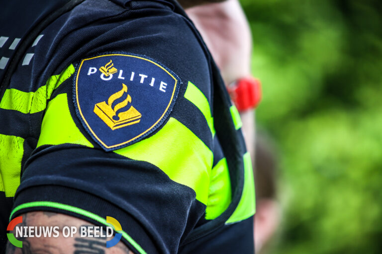 Politie zet lokagent in nadat man vrouwen lastig valt Amelandseplein Rotterdam