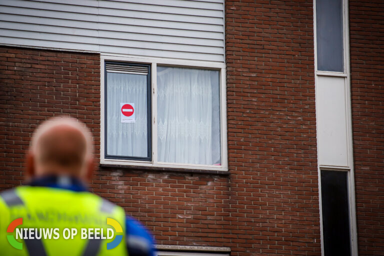 Woning op last van burgemeester gesloten Berkelstraat Rotterdam