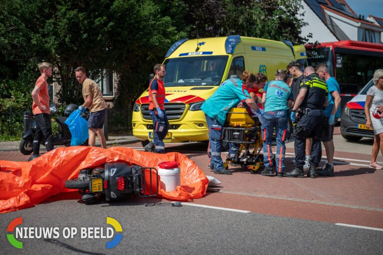 Scooterrijder zwaargewond na ongeval met auto Kerkwegweg Zuidland