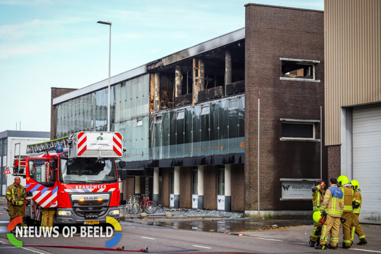 Nasleep grote brand Van Grafstraat Rotterdam