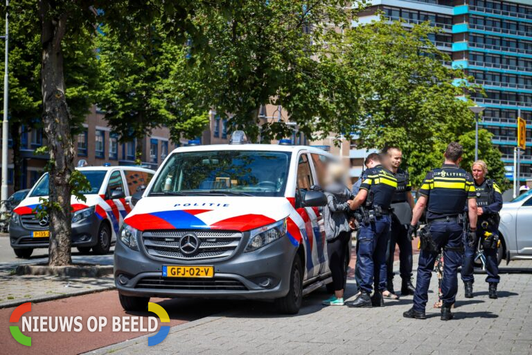 Vier aanhoudingen na vuurwapenmelding Dordtsestraatweg Rotterdam