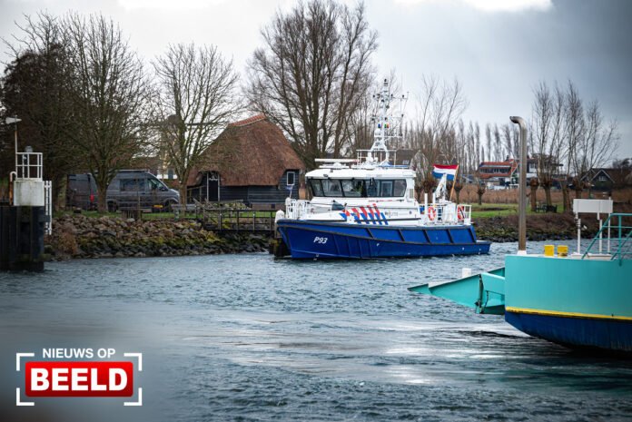 Lichaam vermiste taxichauffeur (66) gevonden door voorbijganger Zalmpad Oud-Beijerland